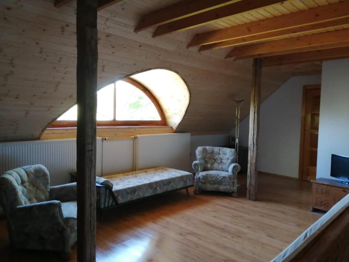 Gesztenye Vendégház Ságvár Exterior foto